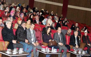 Erzurum'da ''Engelleri Birlikte Aşalım'' Paneli