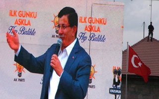 Davutoğlu Erzurum'a Müjdeyi Verdi