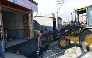 Sanayi'de kapı önüne kadar asfalt hizmeti