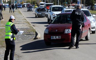 Emniyetinden gazetecilere keyfi uygulama