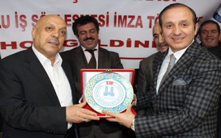 Büyükşehir'de toplu sözleşme sevinci