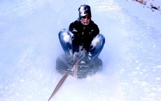 Kar üzerinde tekerlekli adrenalin