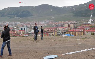 Haydi Erzurum uçurtma şenliğine