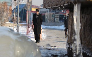 Erzurum'da çeşmeler buz tuttu:-15