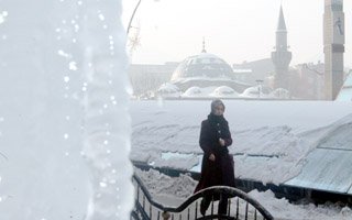 Erzurum'da her yer buz, hava buz gibi...