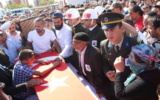 Erzurum şehidini uğurladı