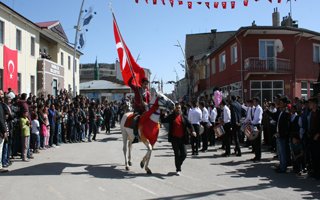 Pasinler İlçesinde Kurtuluş Coşkusu Vardı