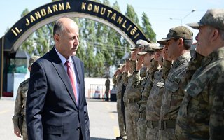 Yeni Vali İlk Ziyaretini Jandarmaya Yaptı